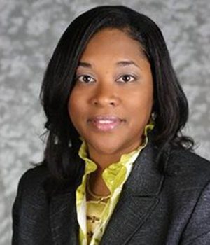 Headshot of Domonique Ford.